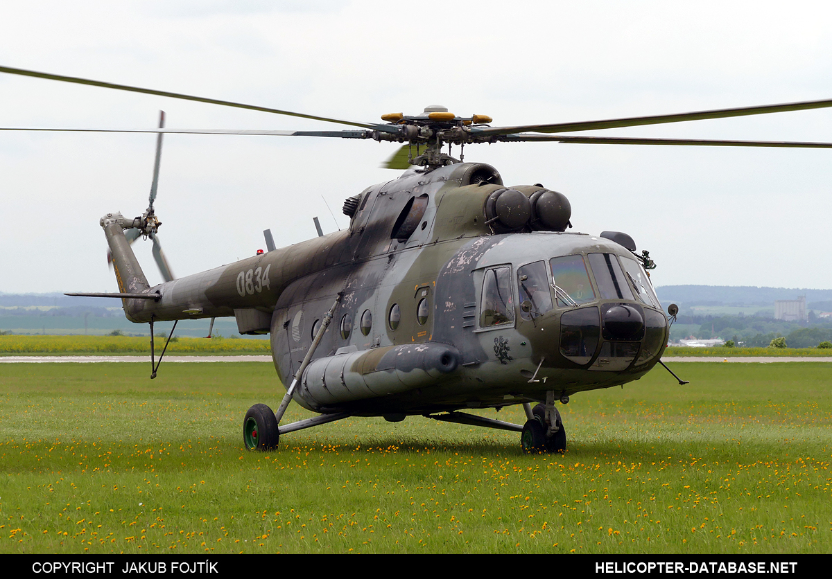 Mi-17 (upgrade by LOM)   0834