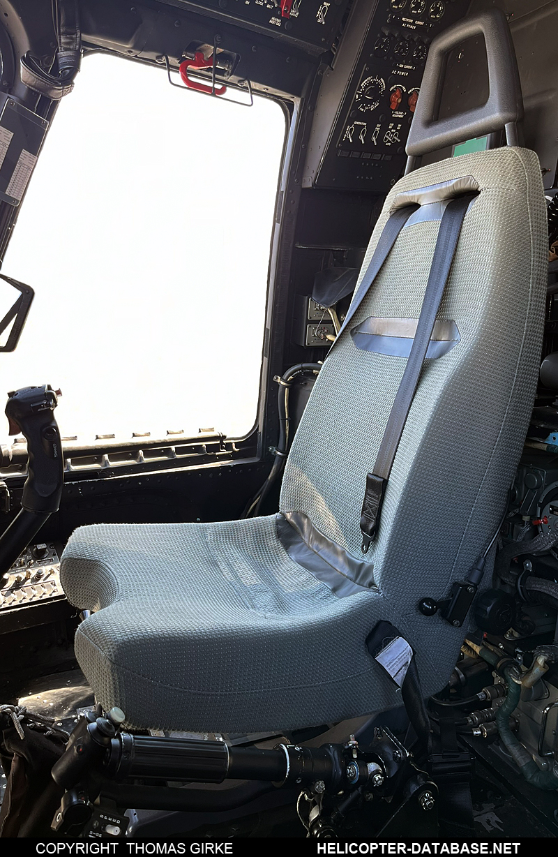 Mi-17 (upgrade by LOM)   0848