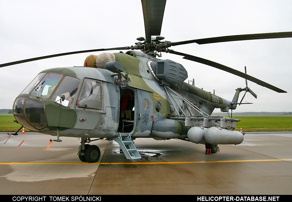 Mi-171Sh   9825