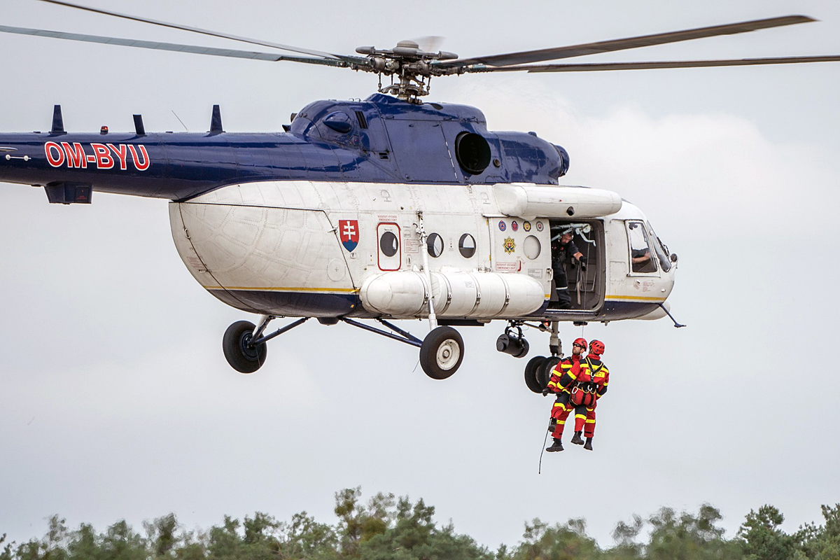 Mi-171   OM-BYU