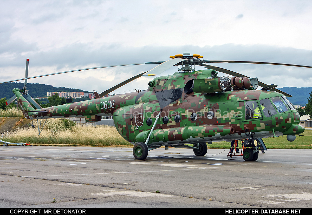 Mi-17 LPZS-2   0808