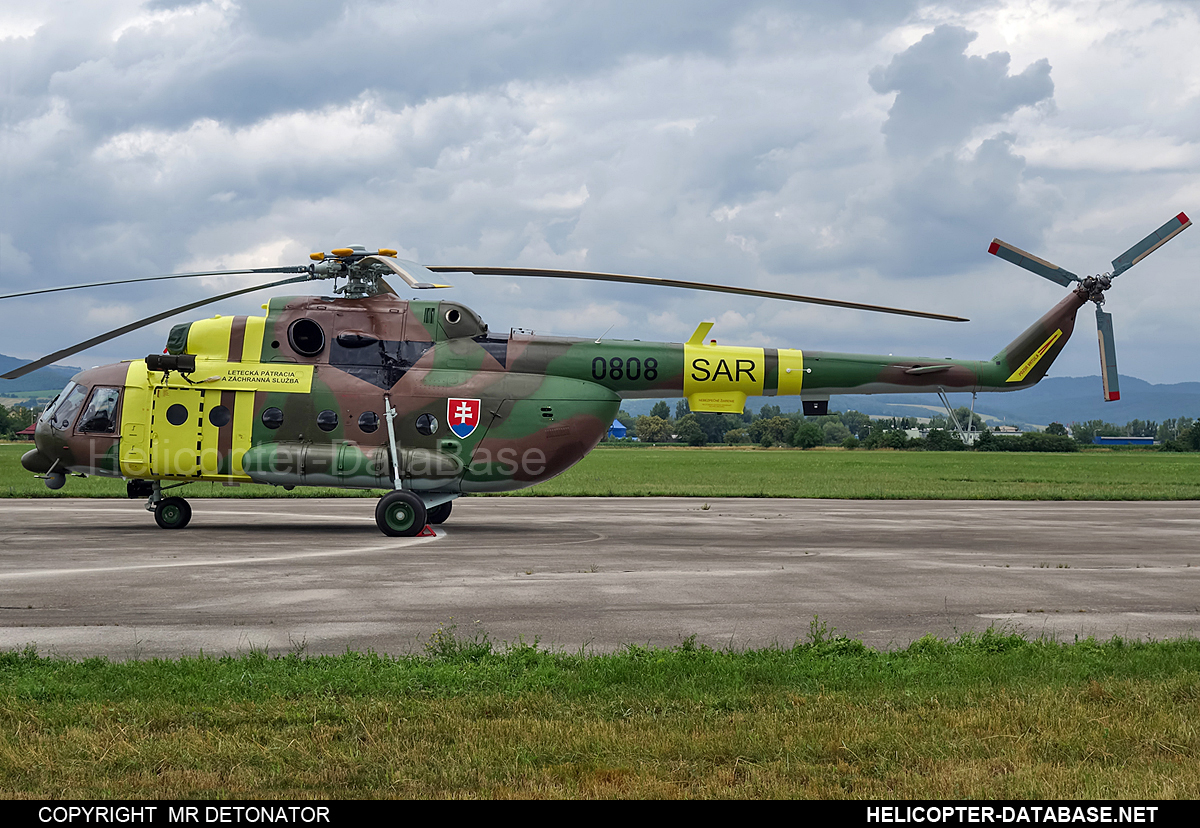 Mi-17 LPZS   0808