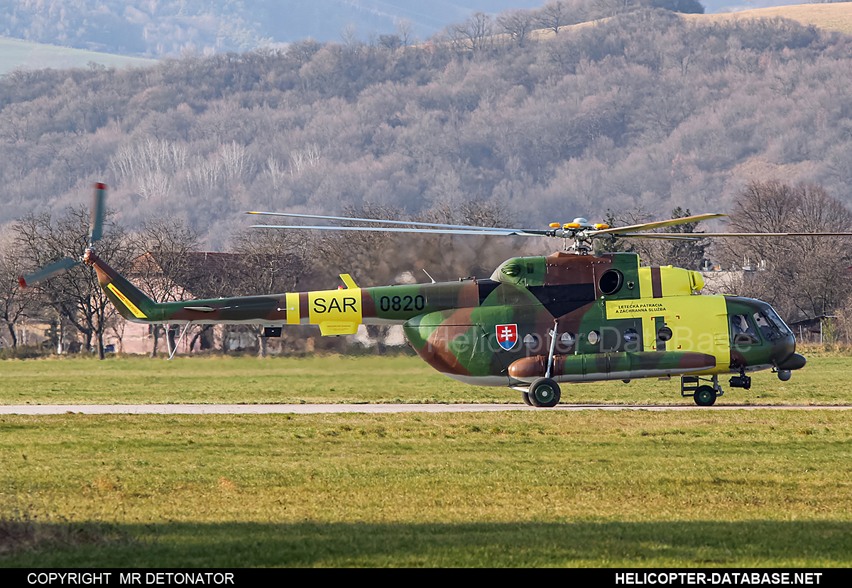 Mi-17 LPZS   0820