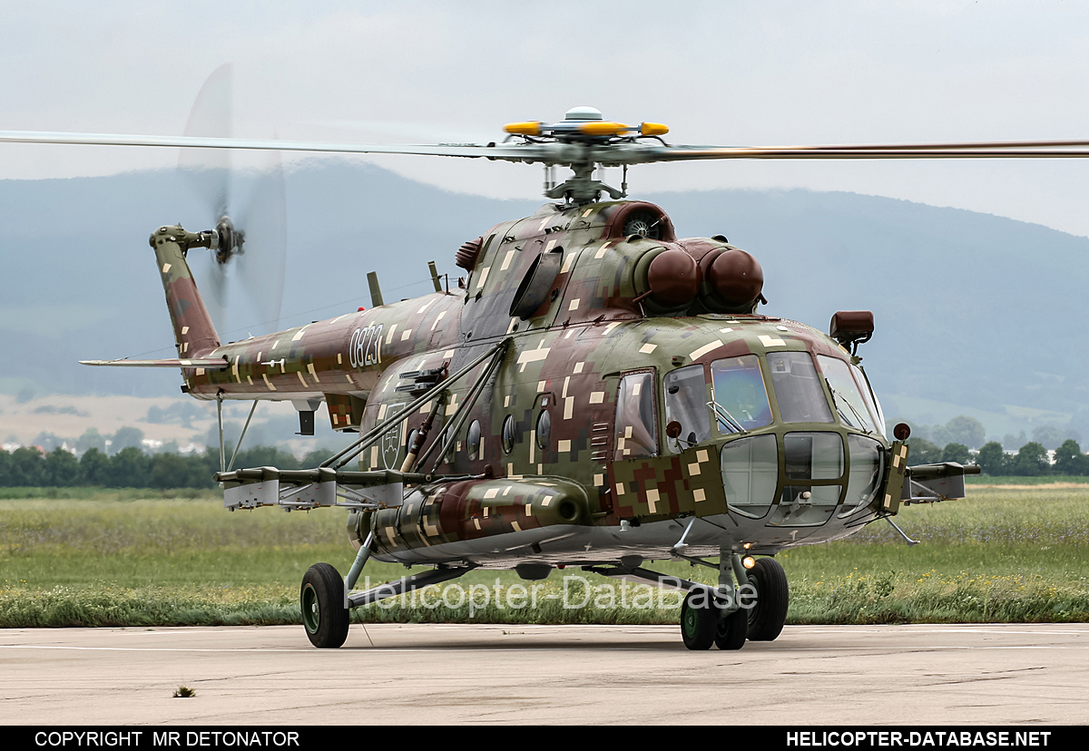 Mi-17 MODER   0823