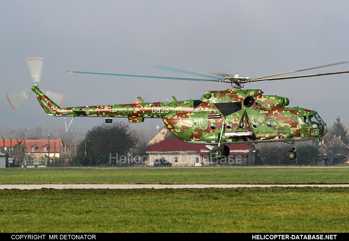 Mi-17 MODER   0823