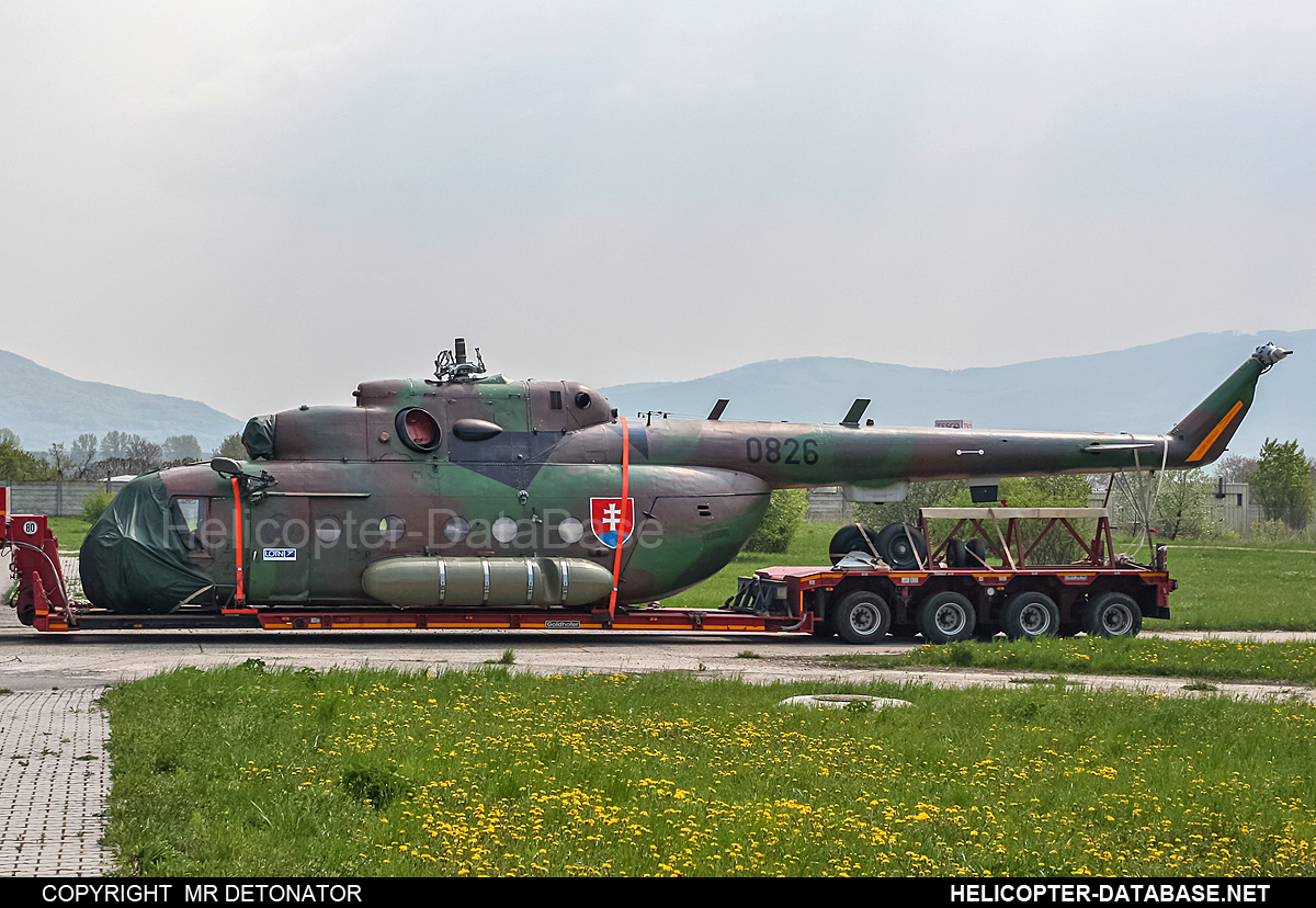 Mi-17 LPZS   0826