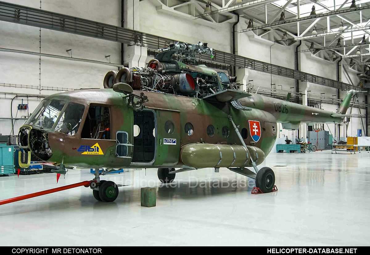 Mi-17 LPZS   0826