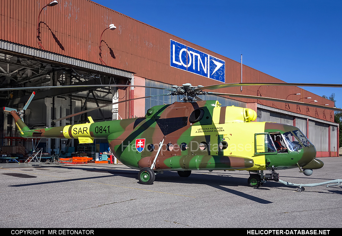 Mi-17 LPZS   0841