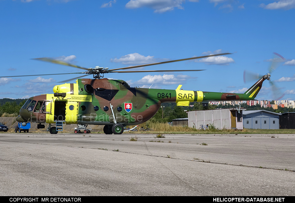 Mi-17 LPZS   0841