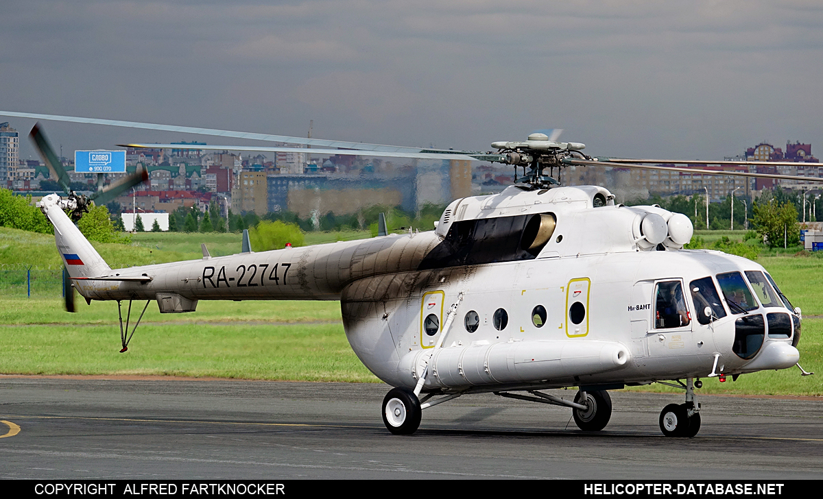 Mi-8AMT   RA-22747
