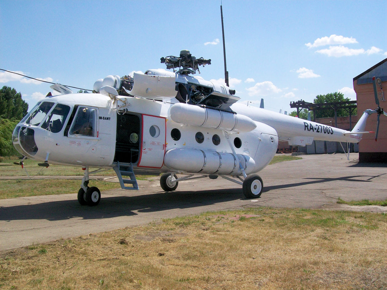 Mi-8AMT   RA-27003