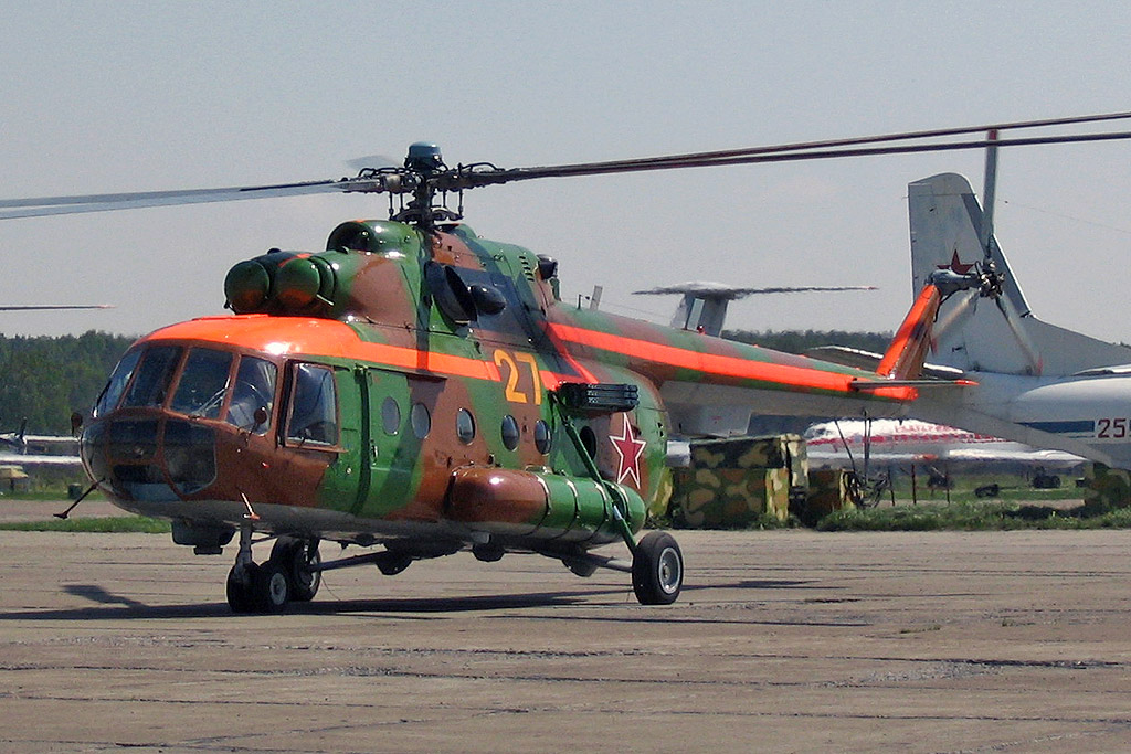 Mi-8MD   27 yellow