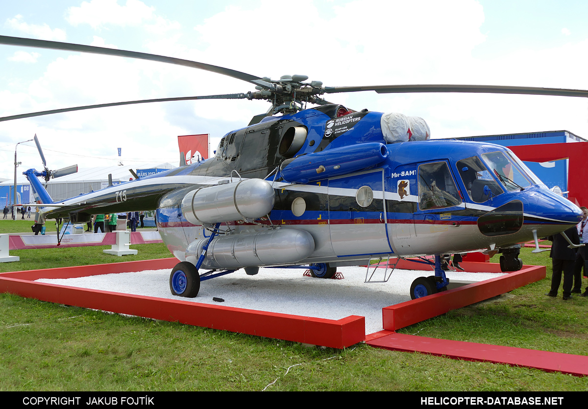 Mi-8AMT   715 white