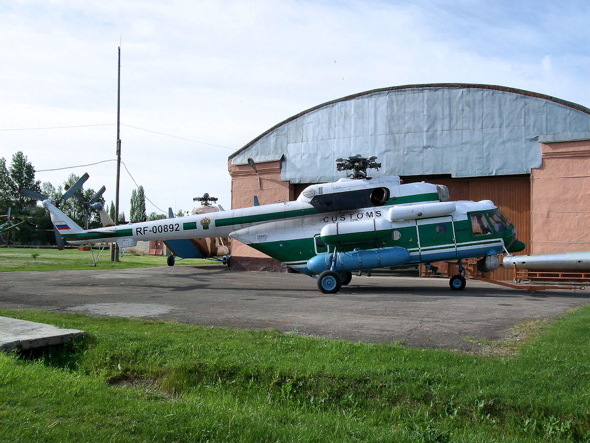 Mi-8AMT   RF-00892