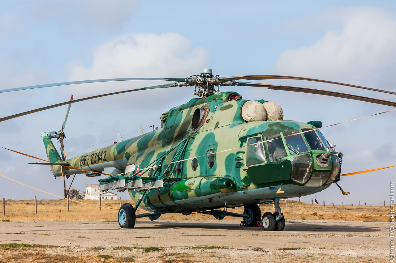 Mi-8MT   RF-23142