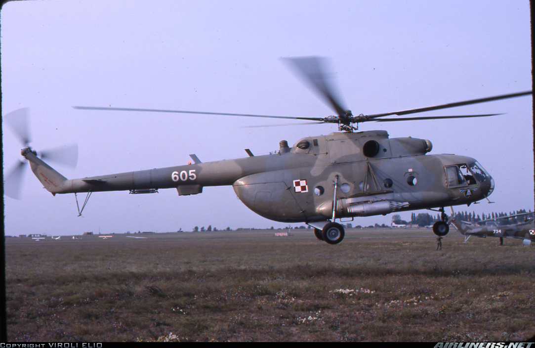 Mi-17   605