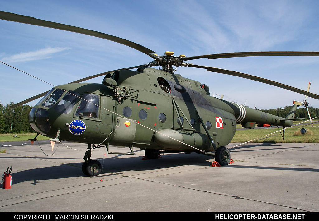 Mi-17   605