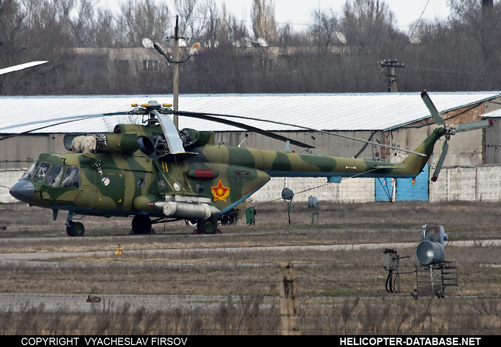 Mi-17V-5   11 yellow