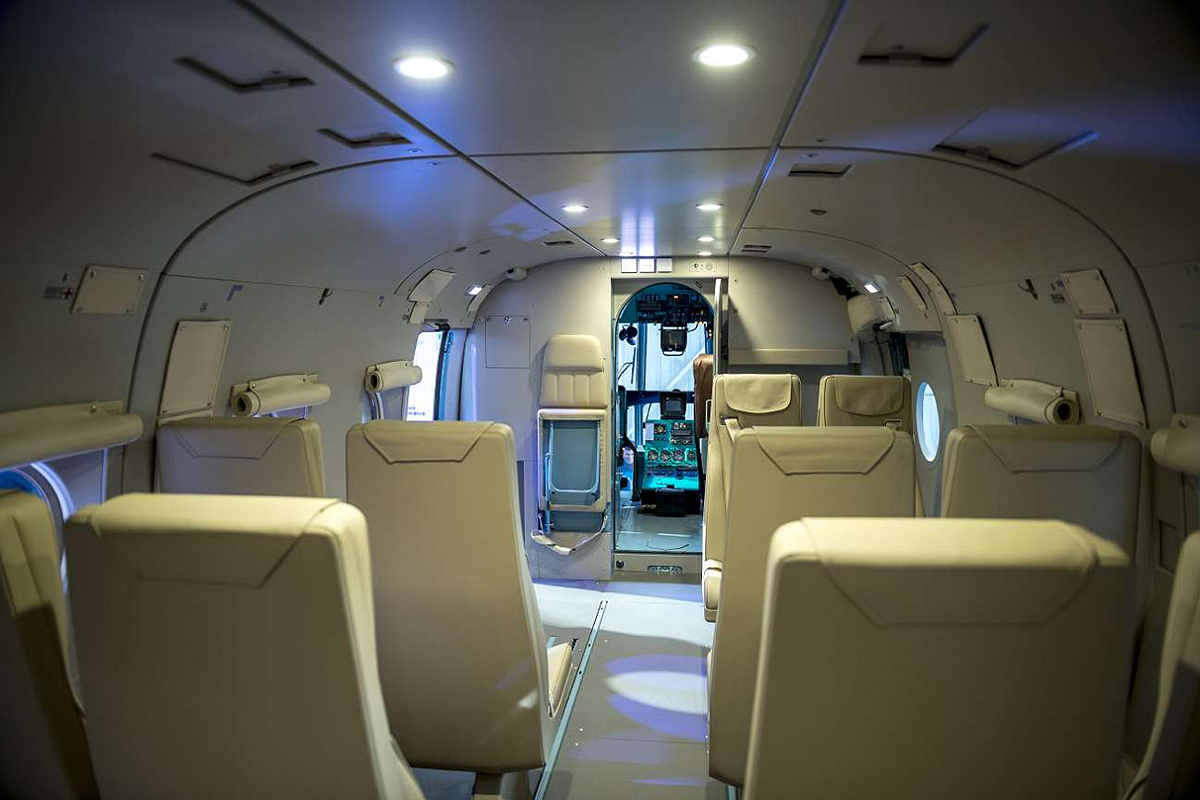 Mi-8AMT&nbsp;&nbsp;&nbsp;UP-MI871