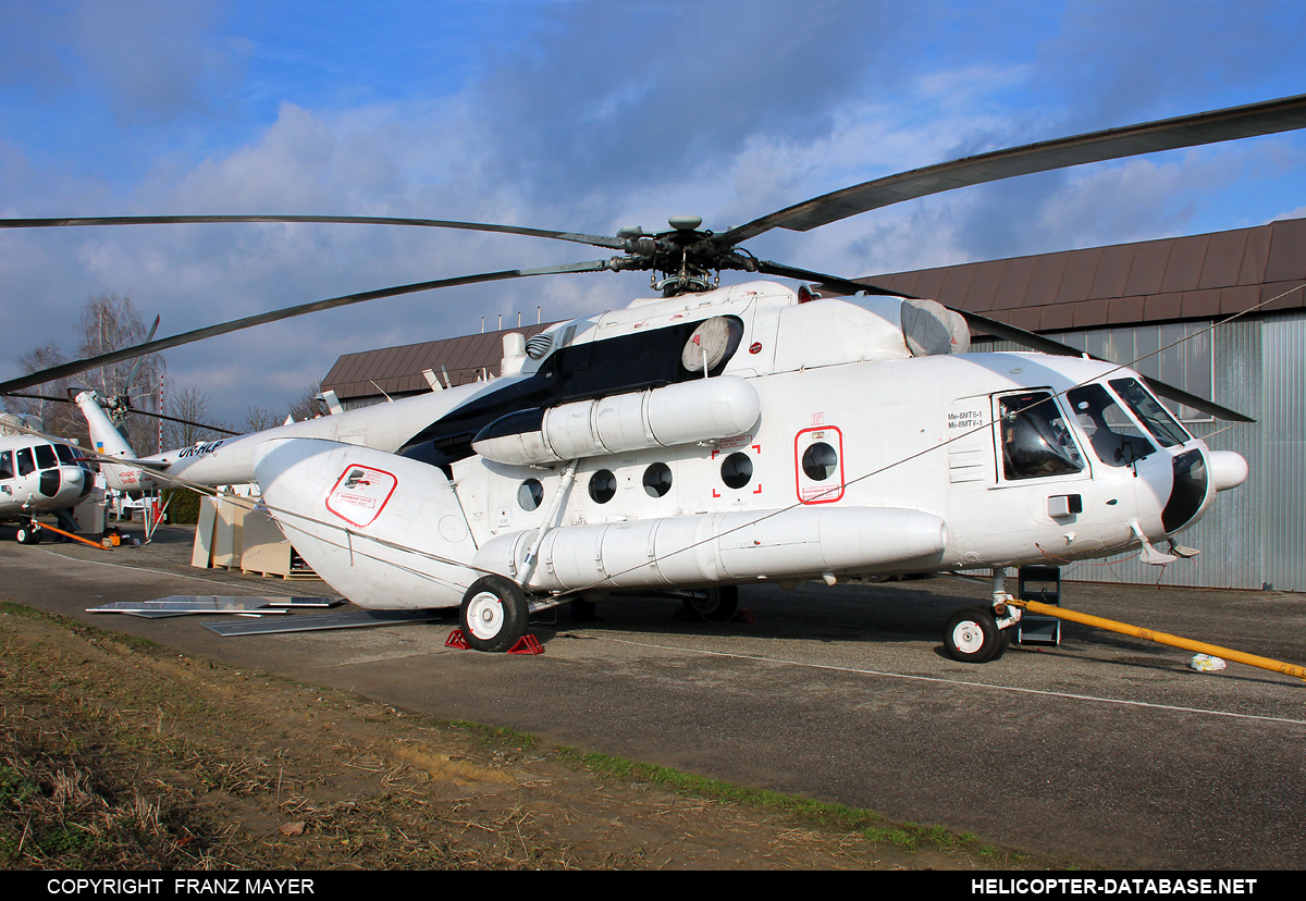 Mi-8MTV-1   UR-HLP