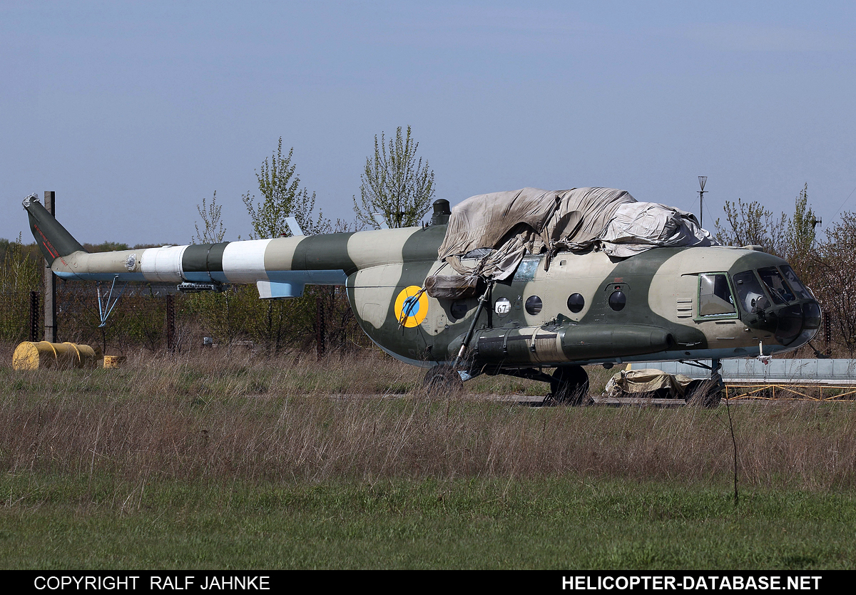 Mi-8MT   67 black