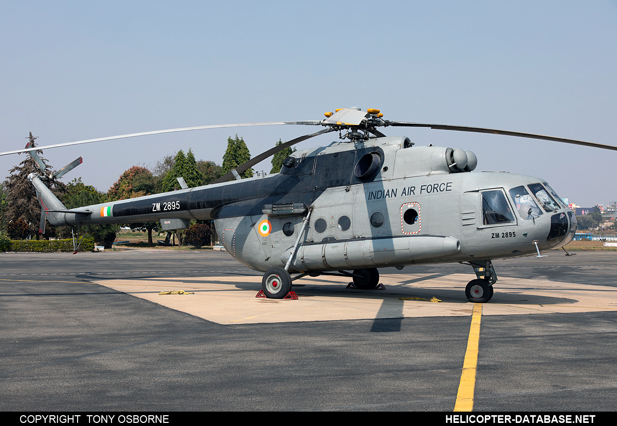 Mi-17-1V   ZM2895