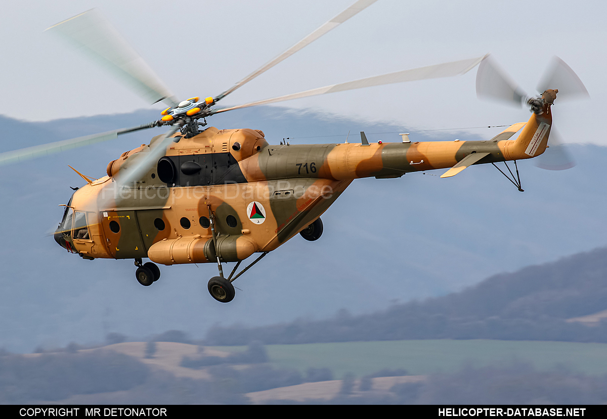 Mi-17V-5   716