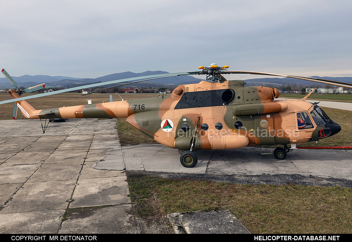 Mi-17V-5   716