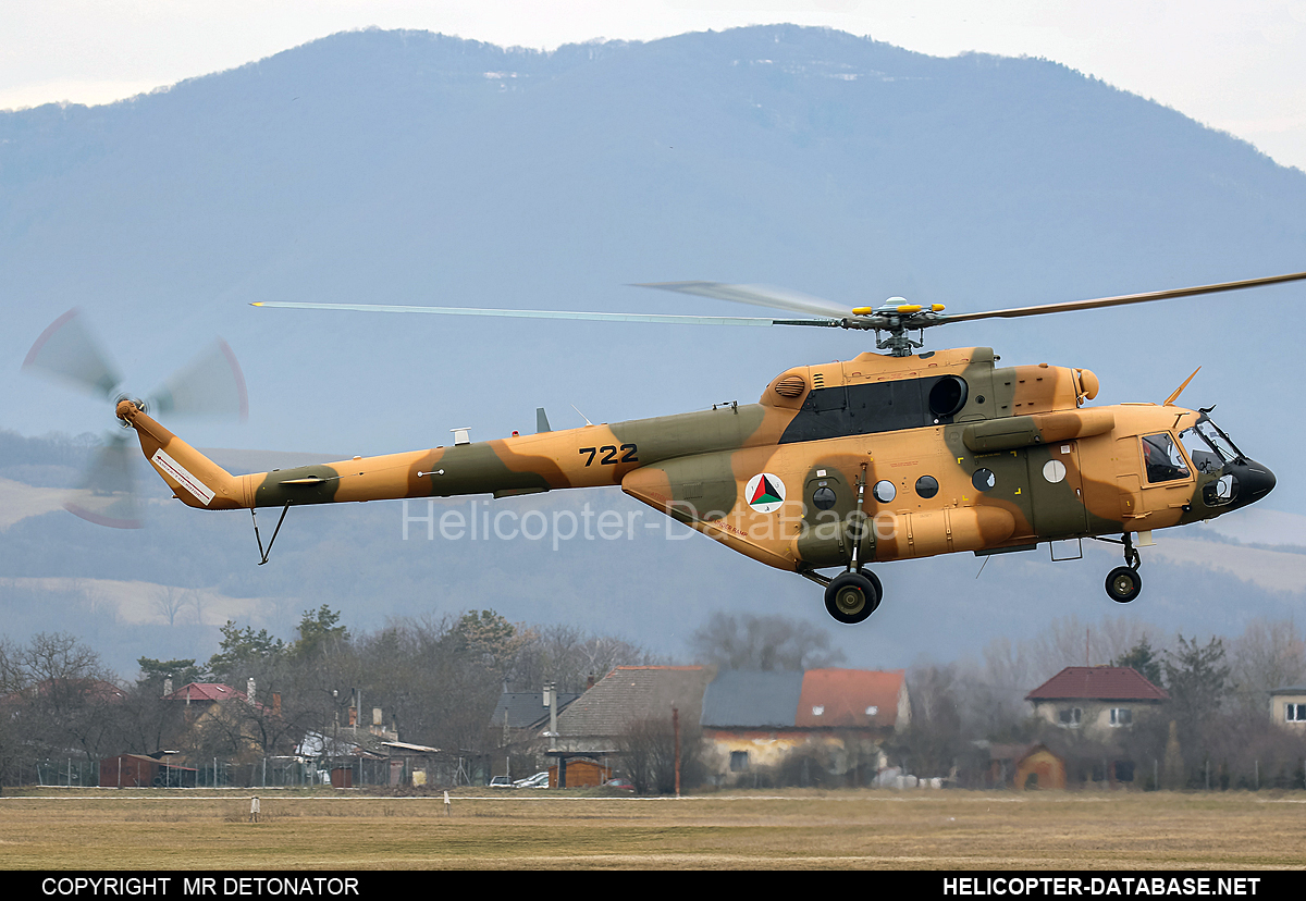 Mi-17V-5   722