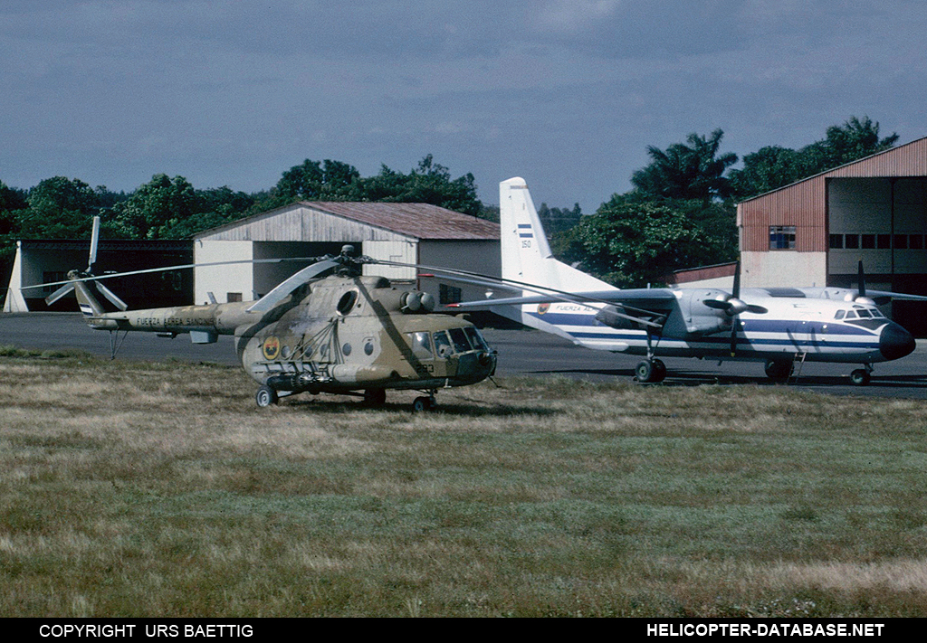 Mi-17   293