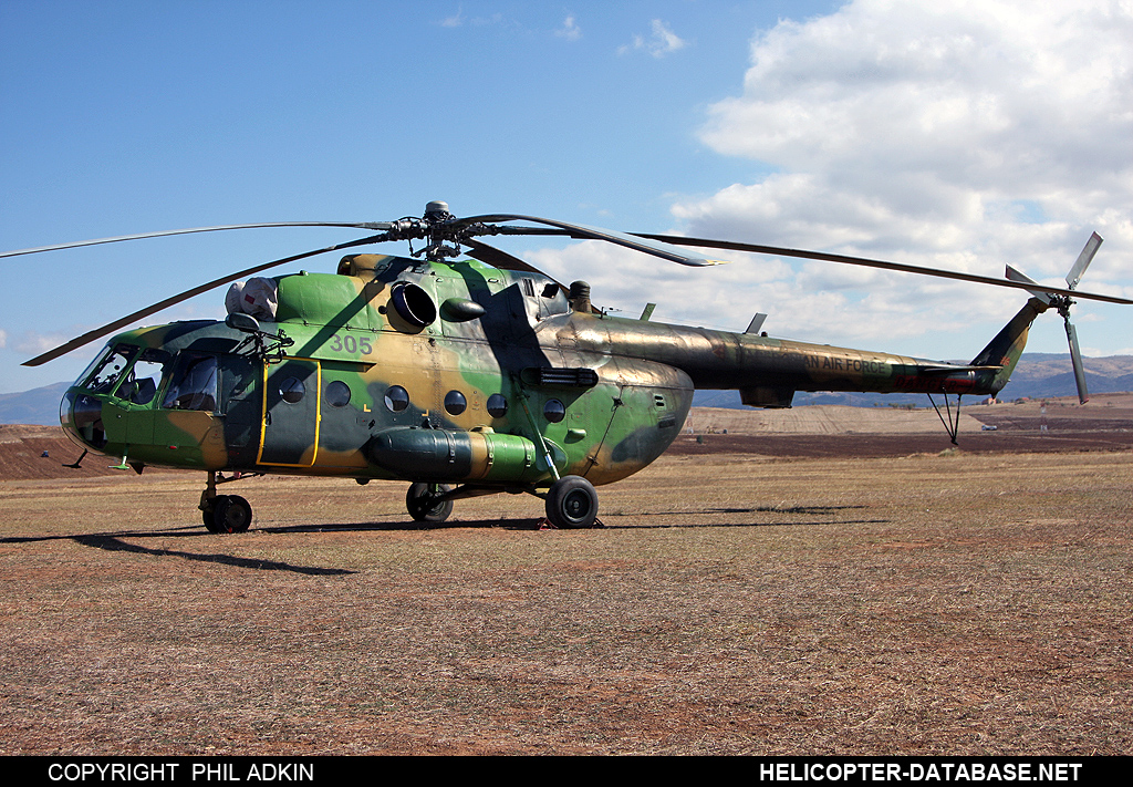 Mi-8MT   305