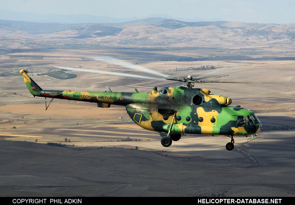 Mi-8MT   305