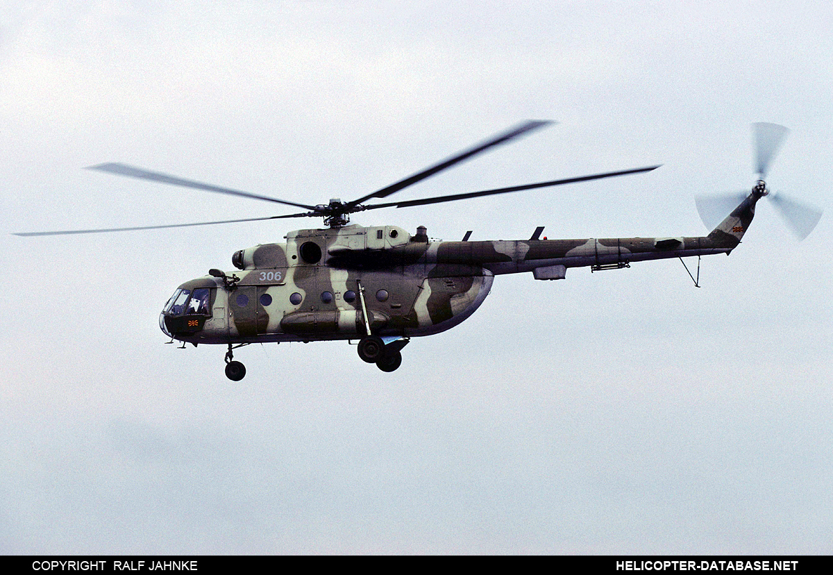 Mi-8MT   306