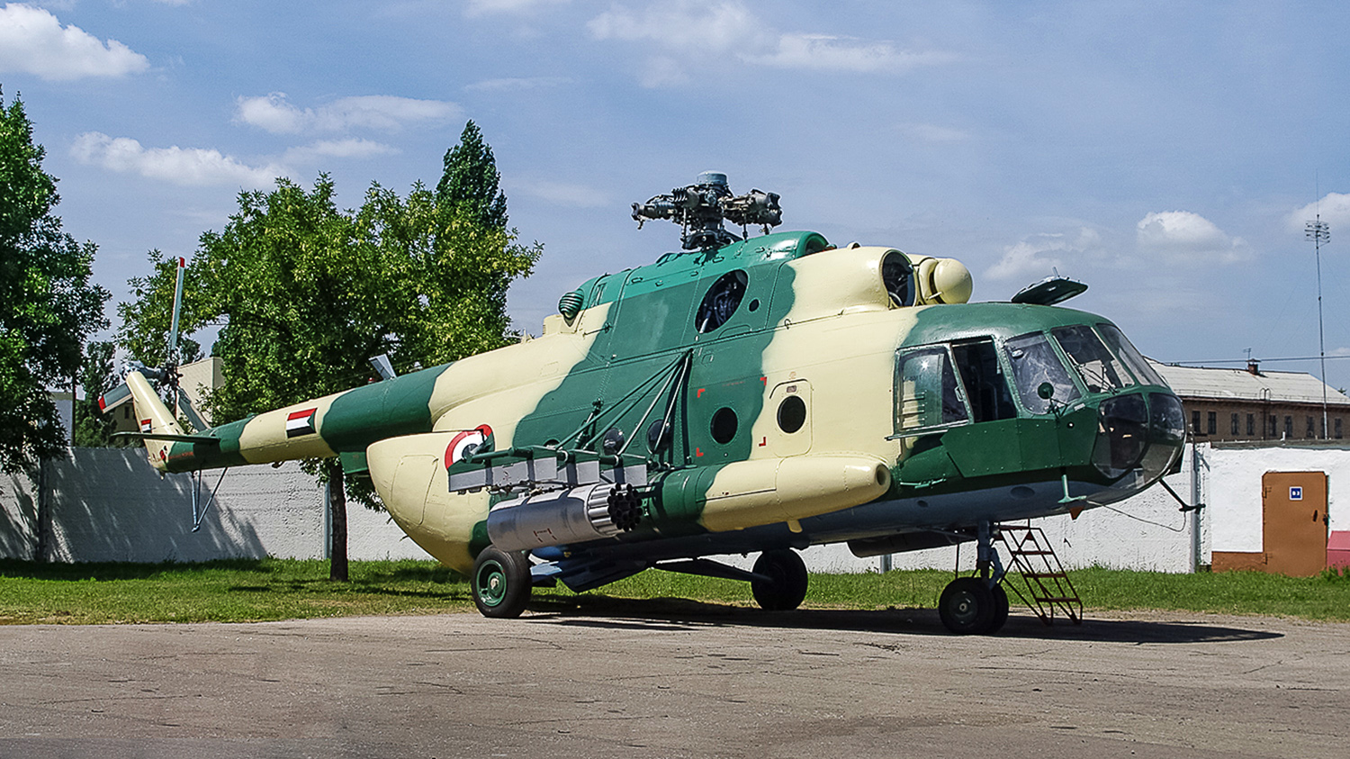 Mi-8MT   