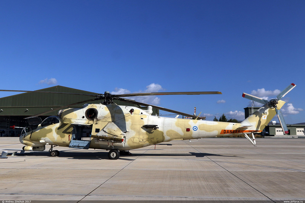 Mi-35P   813