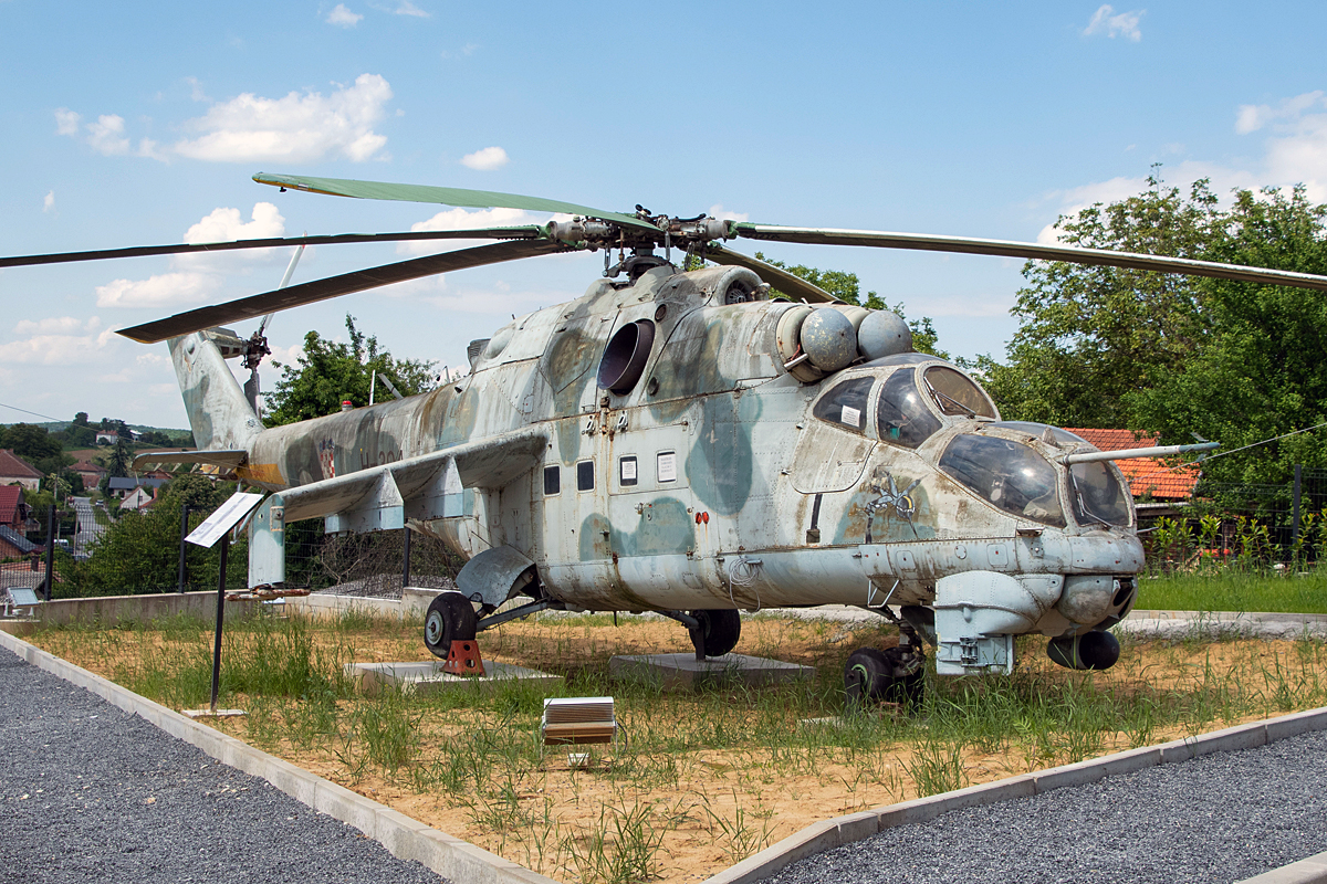 Mi-24V   H-304