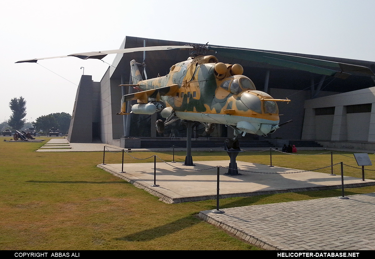 Mi-35   (no registration)