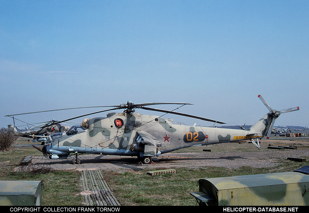 Mi-24V   02 orange