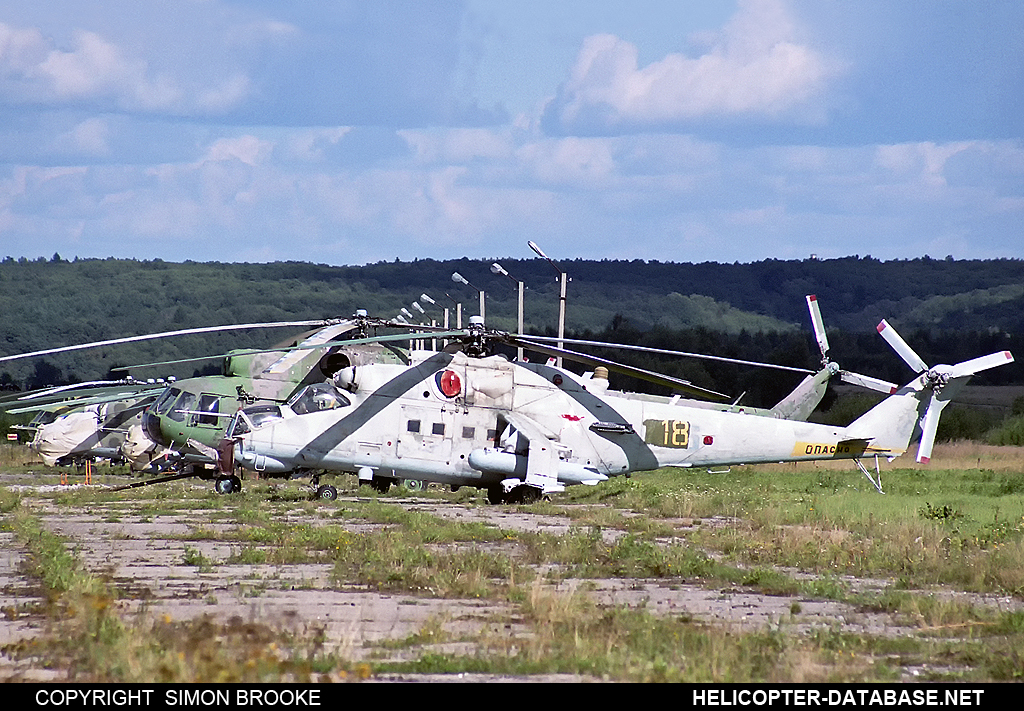 Mi-24R   18 yellow