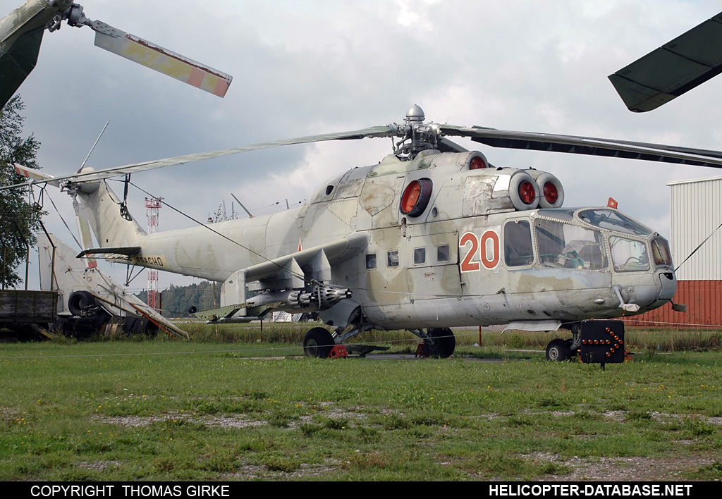 Mi-24A   20 red