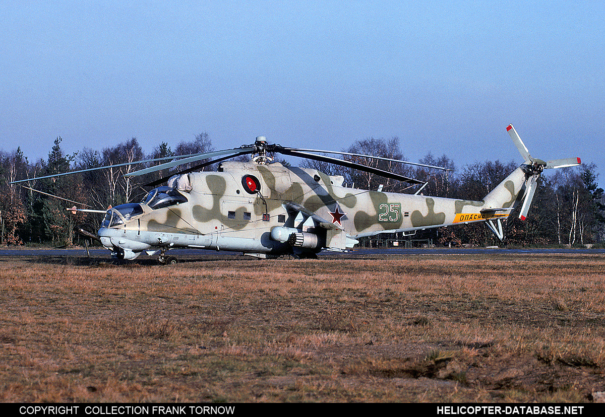 Mi-24V   25 red