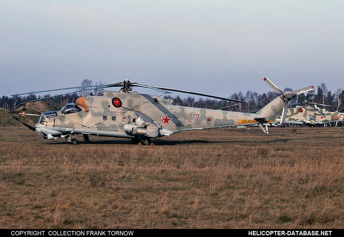 Mi-24V   27 red
