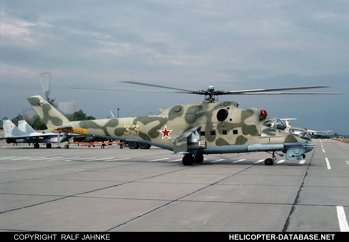 Mi-24P   33 yellow