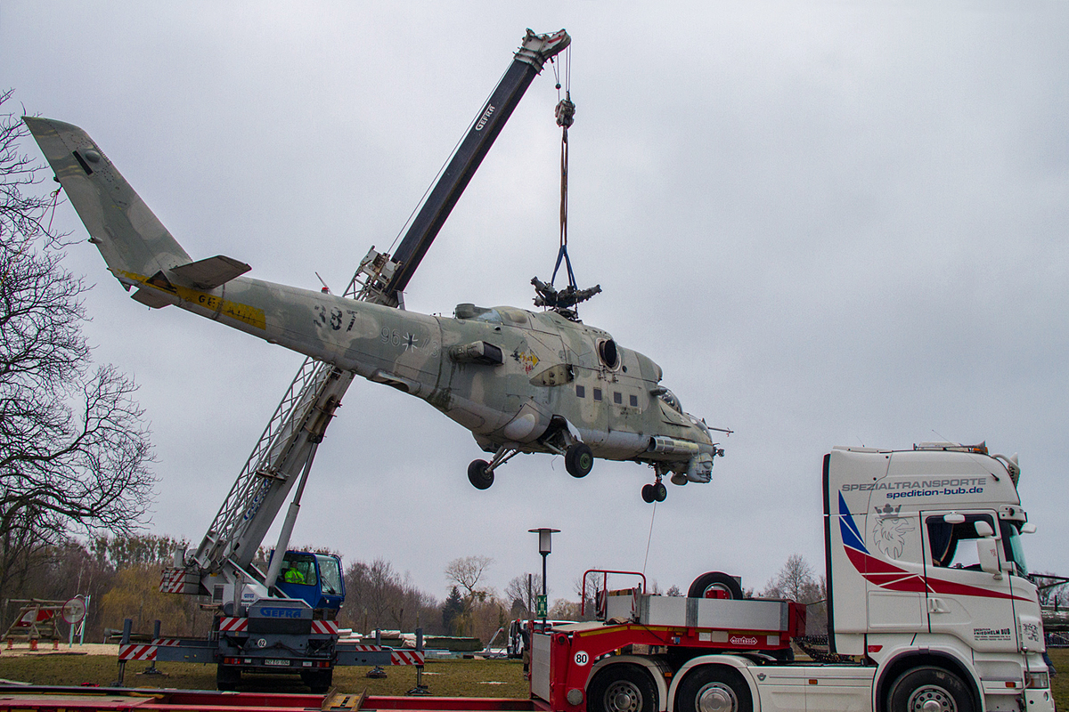 Mi-24P   96+43