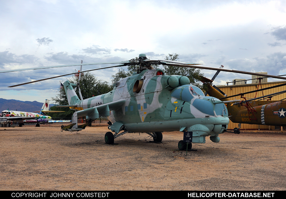 Mi-24D   406