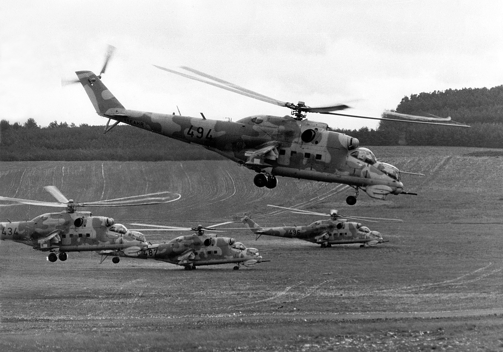 Mi-24D   494