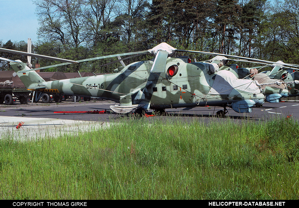Mi-24D   96+16