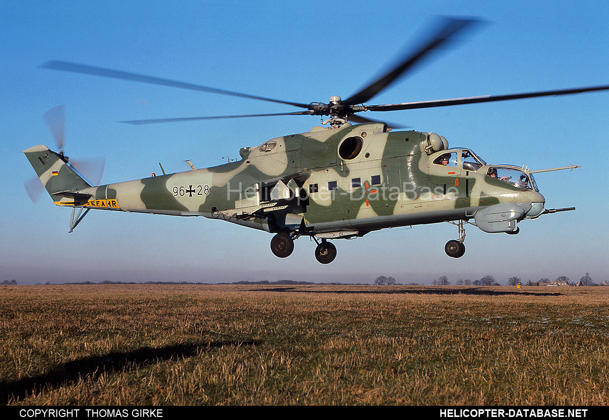 Mi-24D   96+28