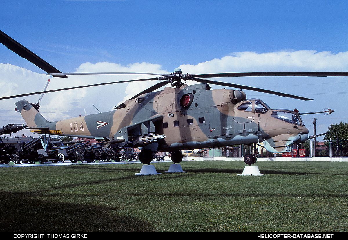Mi-24D&nbsp;&nbsp;&nbsp;104