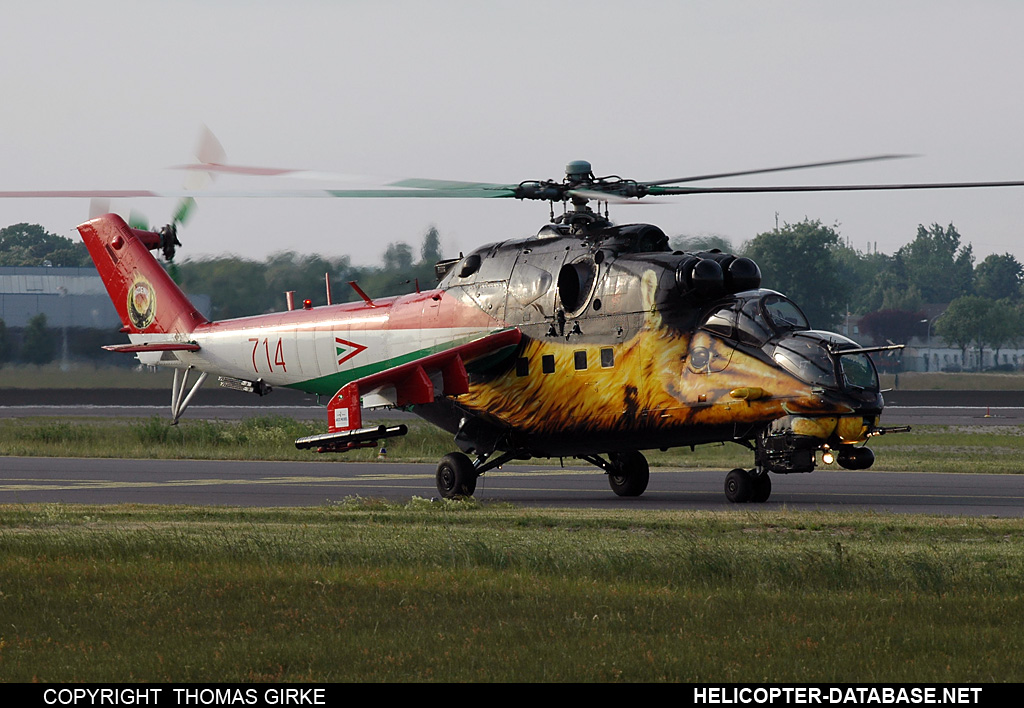 Mi-24V   714